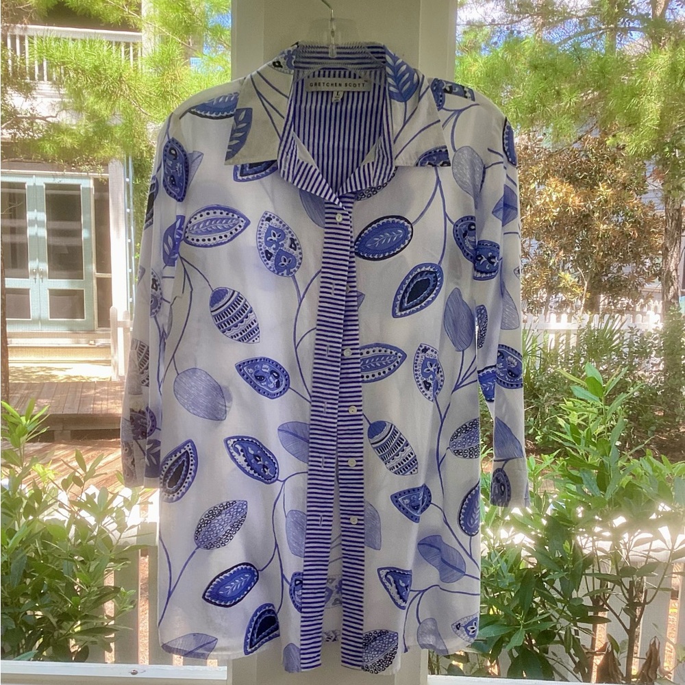 Gretchen Scott Designs White and Blue Leaf Print Shirt